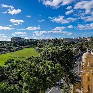 Point De Vue , Ραμπάτ Μάλτα